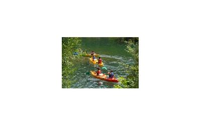 Rafting, Kayak, Canyoning Balade courte en canoë et en famille en Dordogne