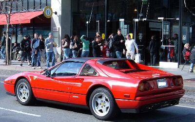 Ferrari, Porsche, Lamborghini Découverte et pilotage d'une Ferrari 328 GTS près de Lyon