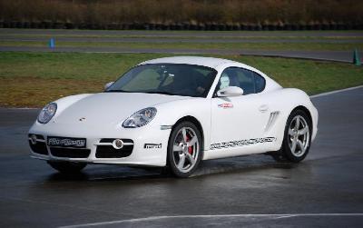 Ferrari, Porsche, Lamborghini Pilotage Porsche et Nissan sur le circuit de Saintonge