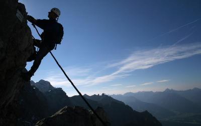 Escalade, Via ferrata, Spéléologie Escalade  grandes voies  dans la Drôme