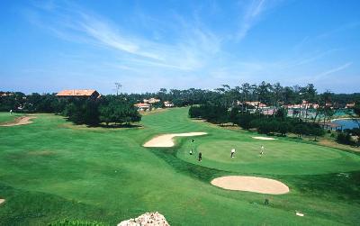 Bord de mer Séjour golf sur un superbe site à Anglet