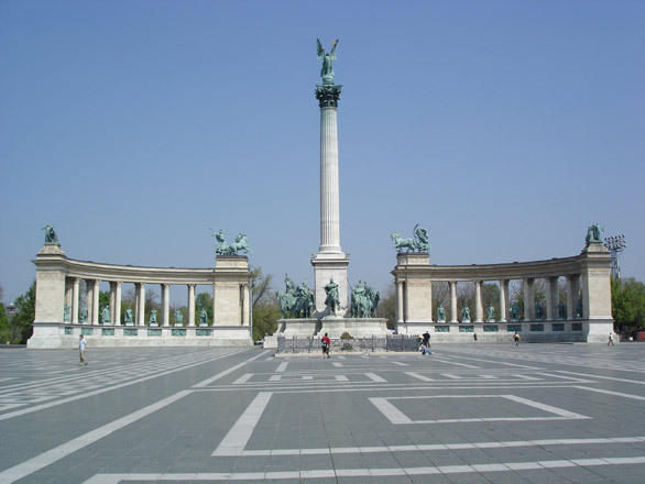 La place des Héros, Budapest