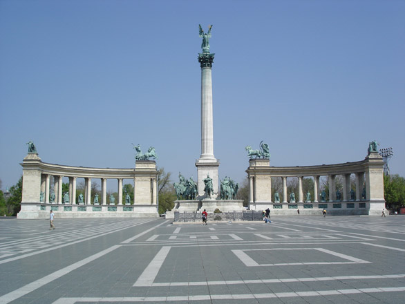 La place des Hros, Budapest