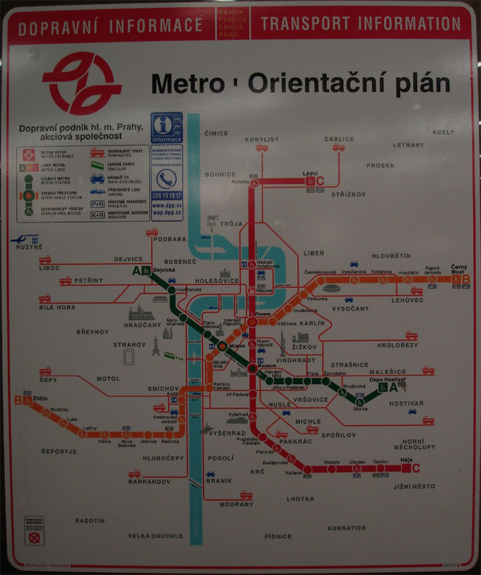 Ci-dessus le plan du mtro de Prague