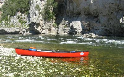 Rafting, Kayak, Canyoning Descente des Gorges de l'Ardèche en saison en canoë pour 2