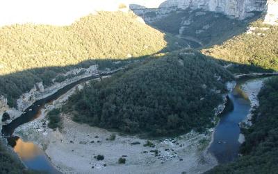 Rafting, Kayak, Canyoning Descente des Gorges de l'Ardèche hors-saison en canoë